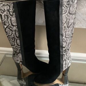 Chic Black and Gray Suede Snake Print Hallie Boots